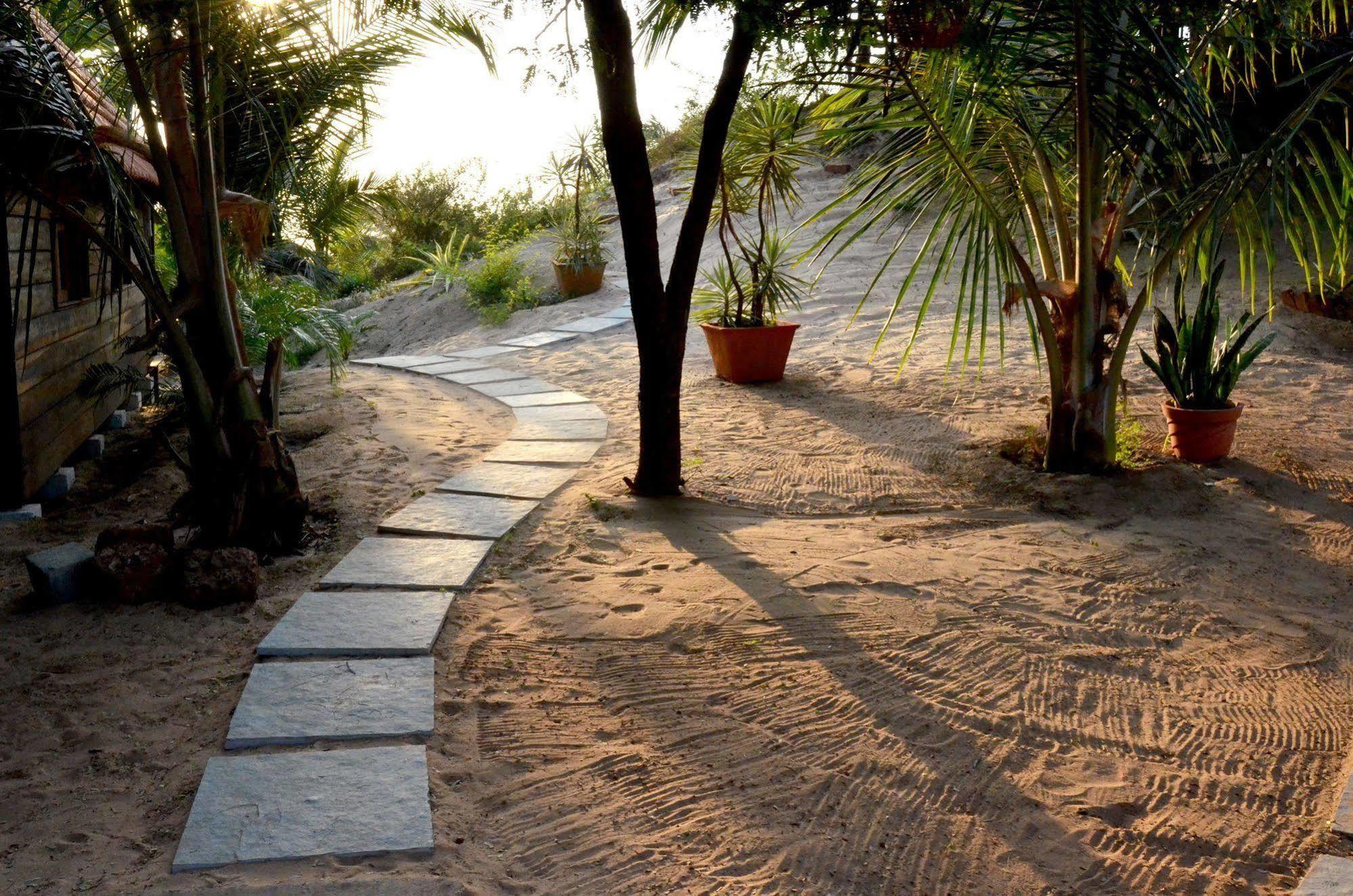 Little India Beach Cottages Baga Ngoại thất bức ảnh